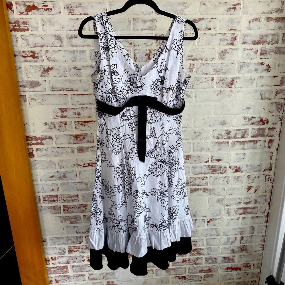 Black and white Italian sundress with black sash